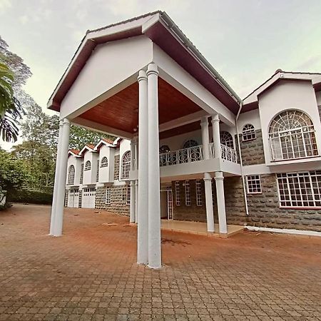 6 Bedroom Villa-Karen Nairobi Exterior photo